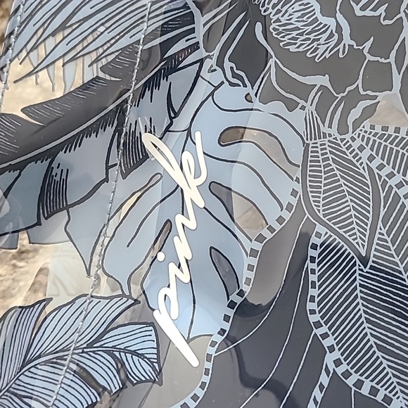 PINK Victoria's Secret Blue Leaf Print Tote With Accesory Pouch - Picture 2 of 6